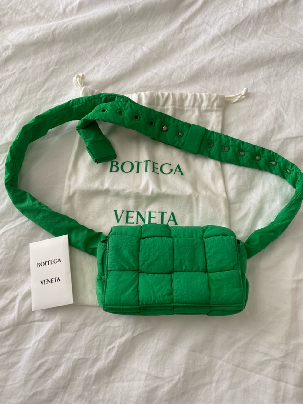 Bottega Veneta Cassette Belt Crossbody Shoulder Bag Maxi Intrecciato Nylon green